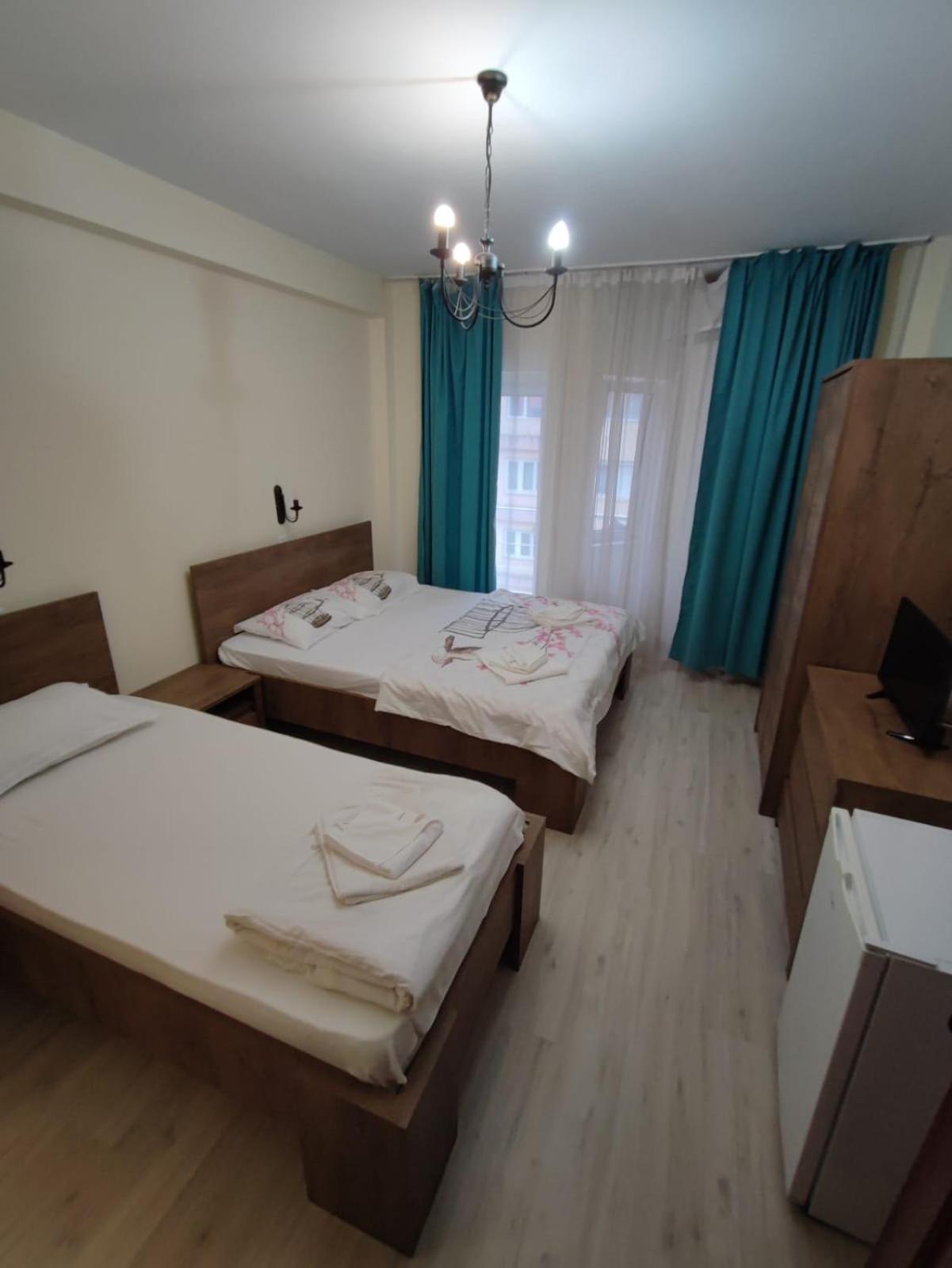 Pensiunea Paradis Băile Herculane Zewnętrze zdjęcie